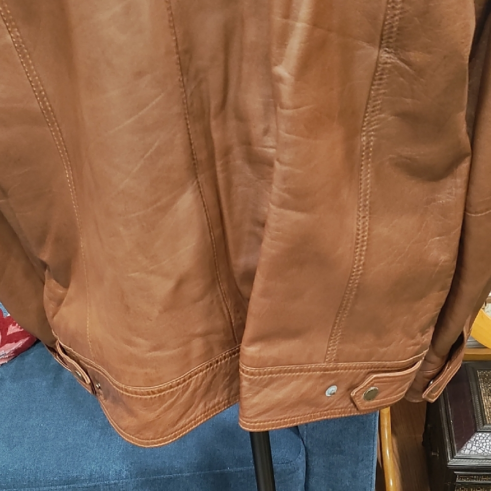 Wilsons Leather Tan Jacket for Men - Picture 13 of 16